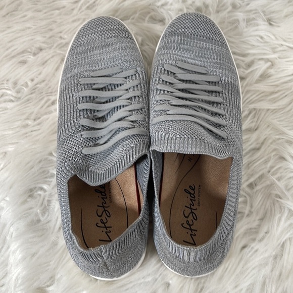 LifeStride Women's Esme 2 Round Toe Slip On Sneaker Size 8.5 - Picture 6 of 14